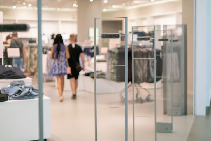 Blog-Reducing Shrinkage in Retail with Smart Safes